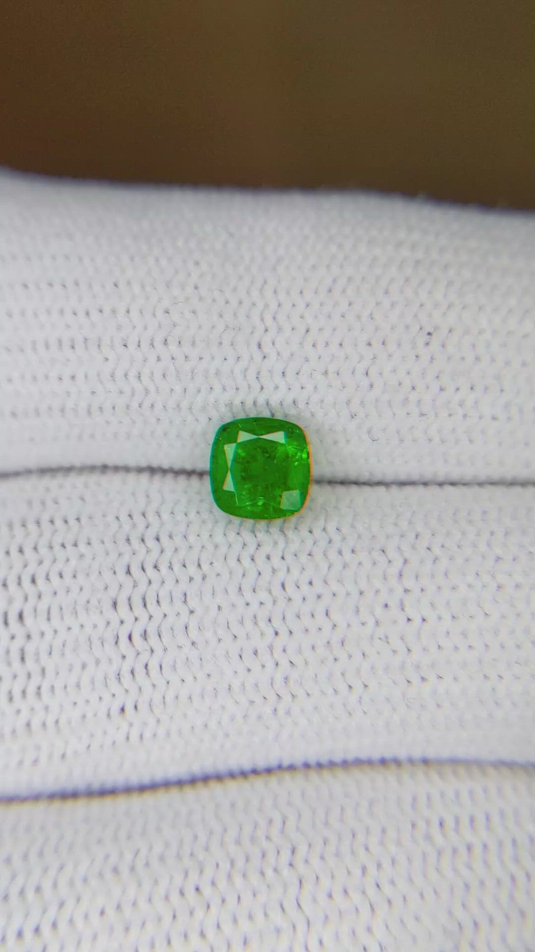 0.60 Ct. Emerald from Zambia Size Video