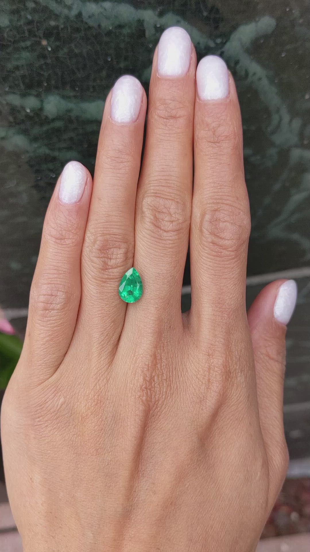 1.75 Ct. Emerald from Brazil Size Video