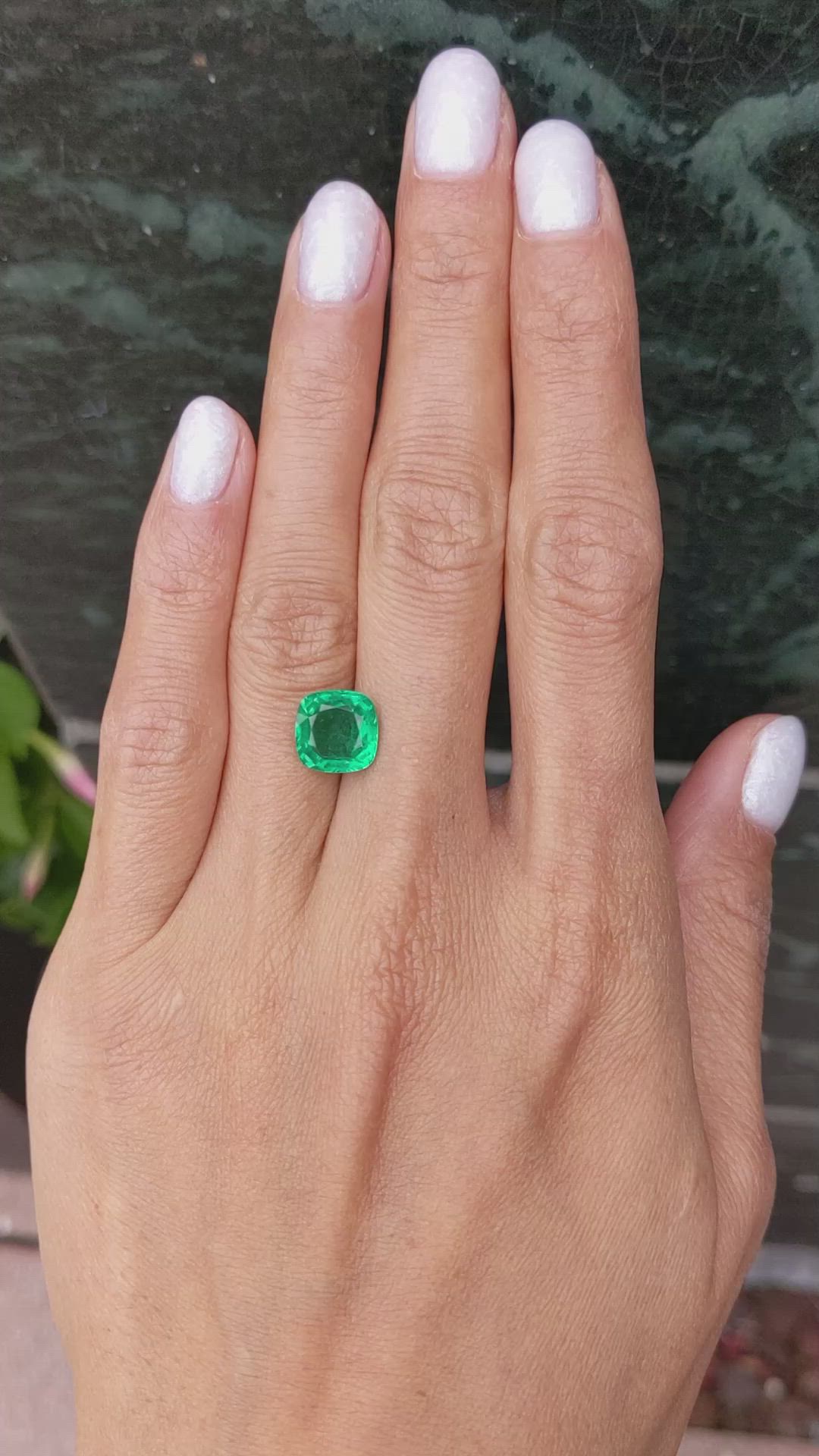 2.77 Ct. Emerald from Zambia Size Video