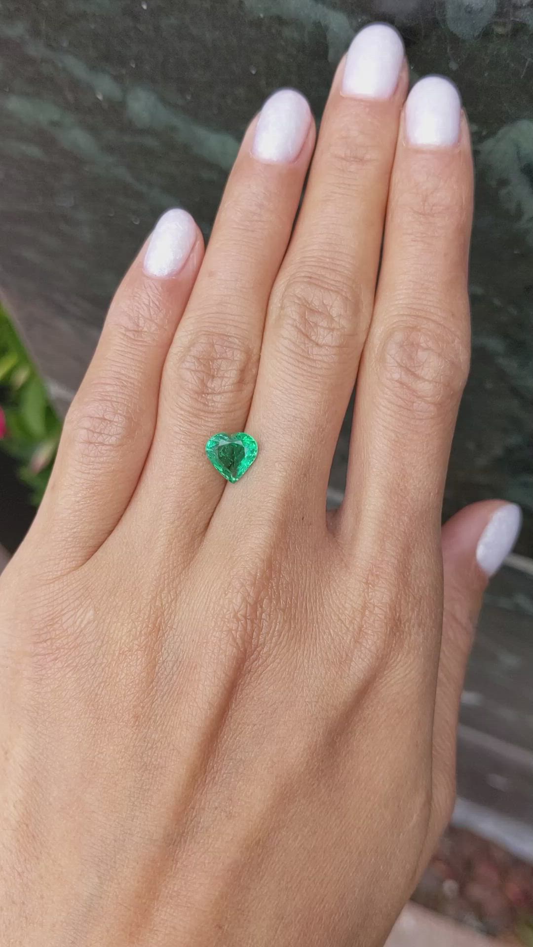 1.70 Ct. Emerald from Zambia Size Video