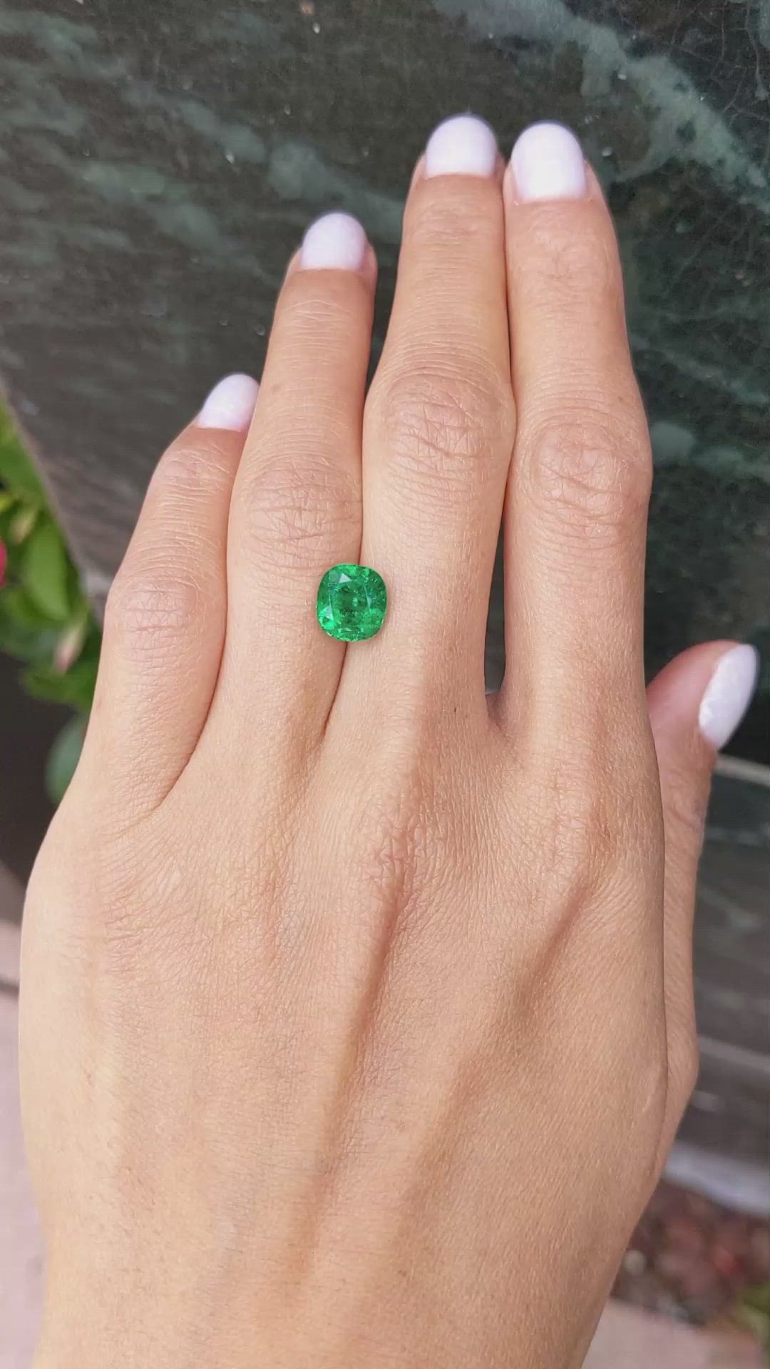 2.73 Ct. Emerald from Zambia Size Video