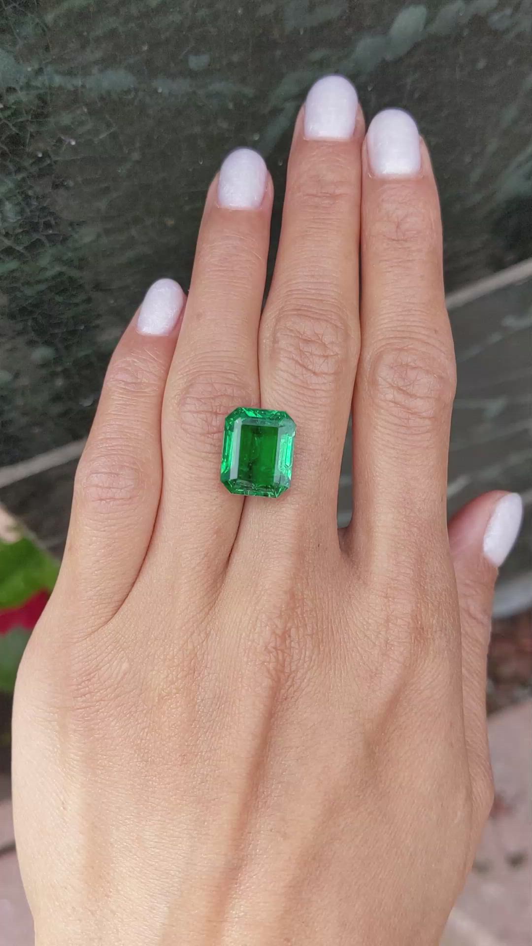 9.41 Ct. Emerald from Zambia Size Video