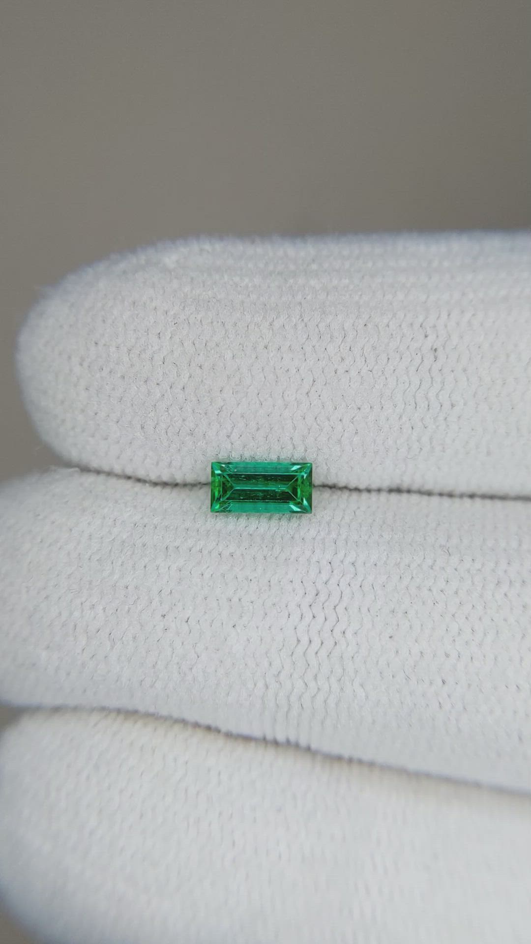 0.27 Ct. Emerald from Afghanistan Size Video