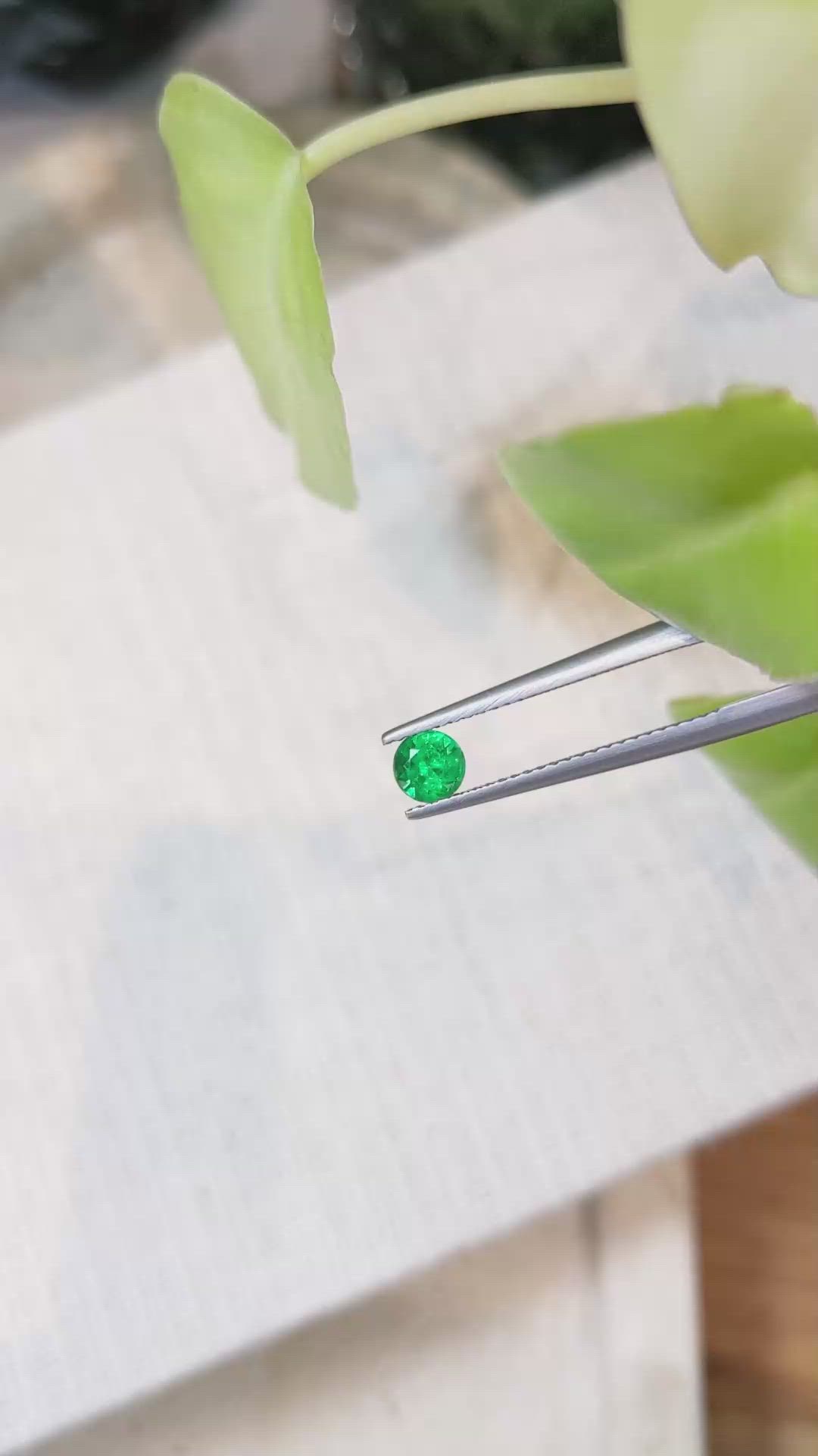 0.35 Ct. Emerald from Afghanistan Size Video