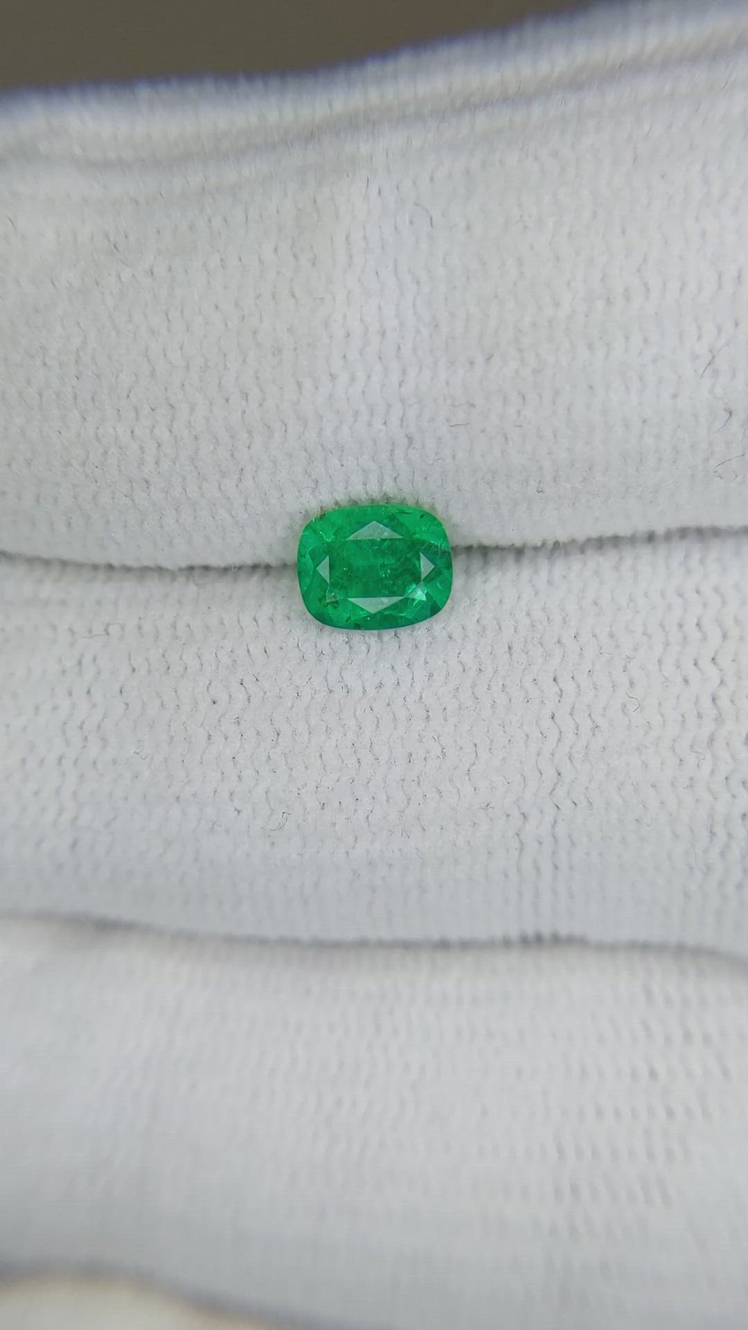 0.53 Ct. Emerald from Afghanistan Size Video