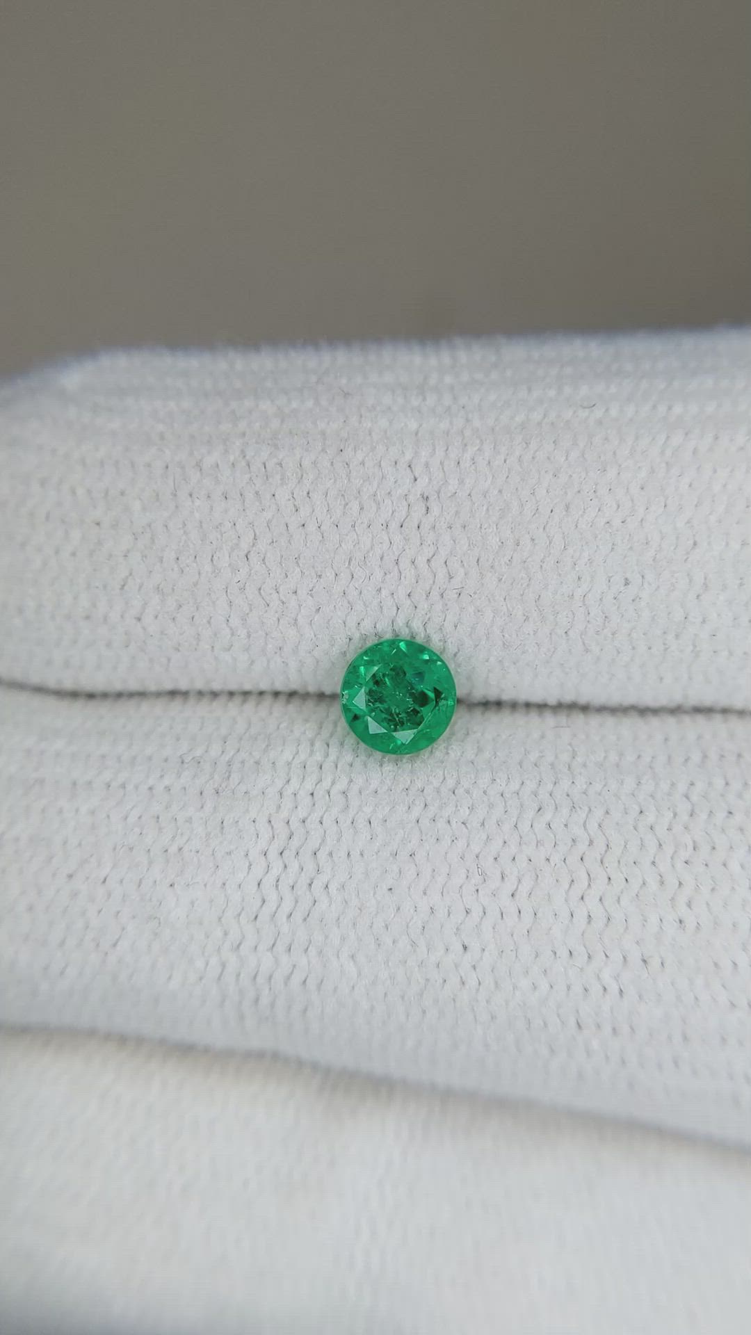 0.37 Ct. Emerald from Afghanistan Size Video