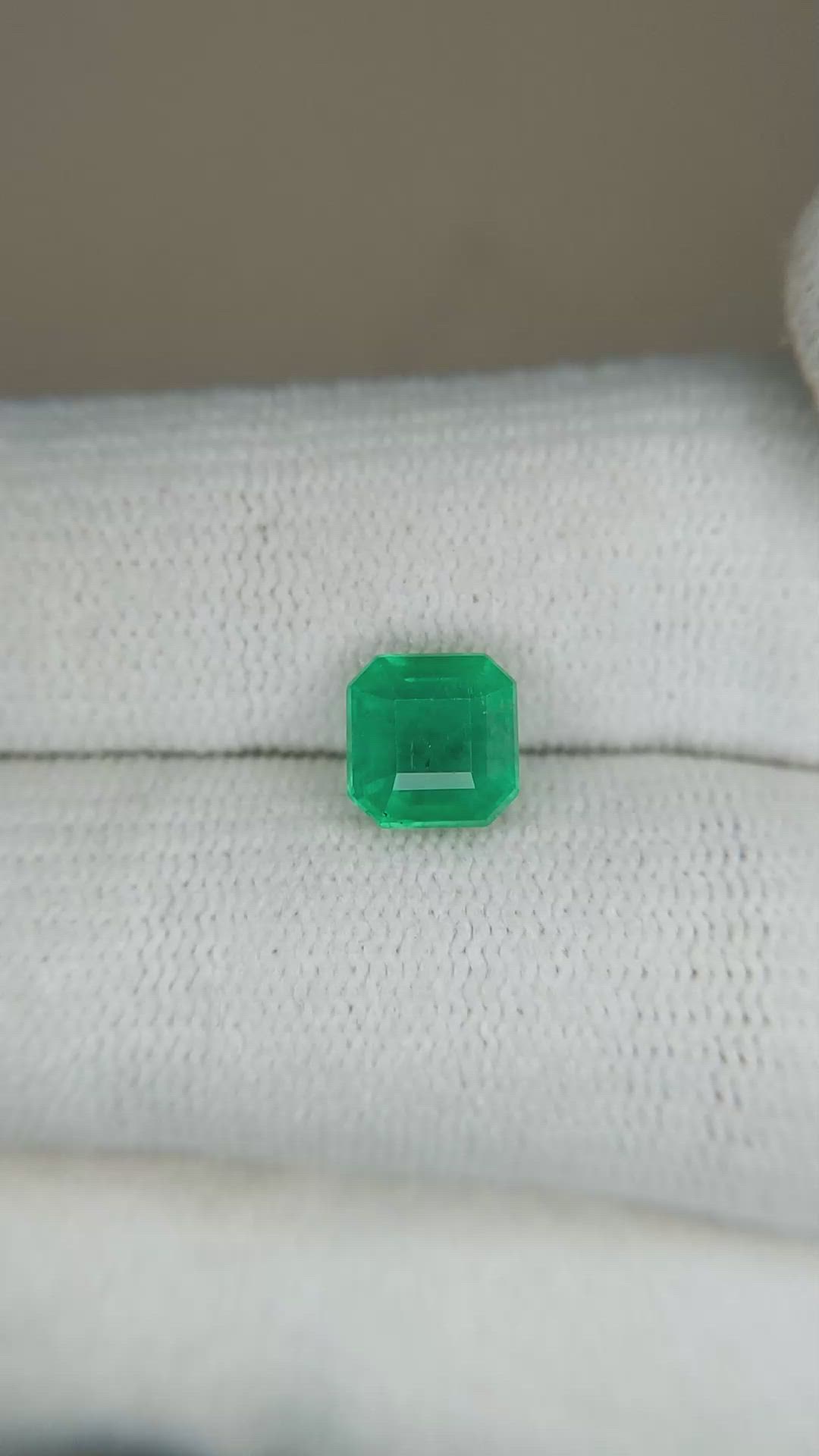 1.33 Ct. Emerald from Zambia Size Video