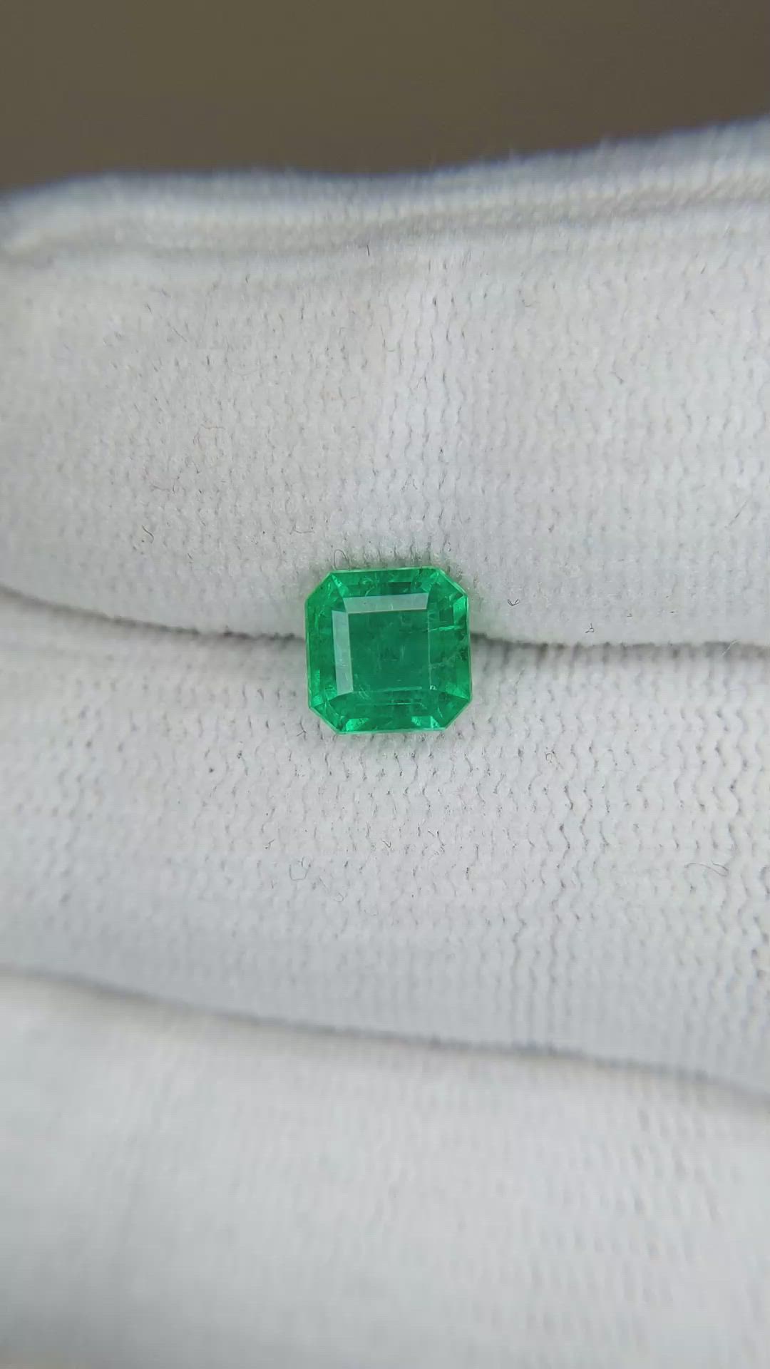 1.26 Ct. Emerald from Zambia Size Video