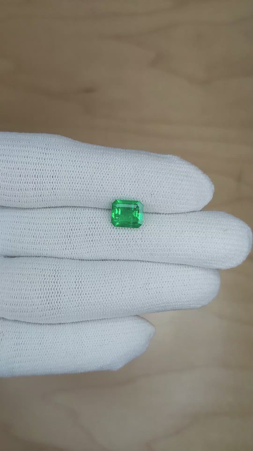 1.70 Ct. Emerald from Colombia Size Video