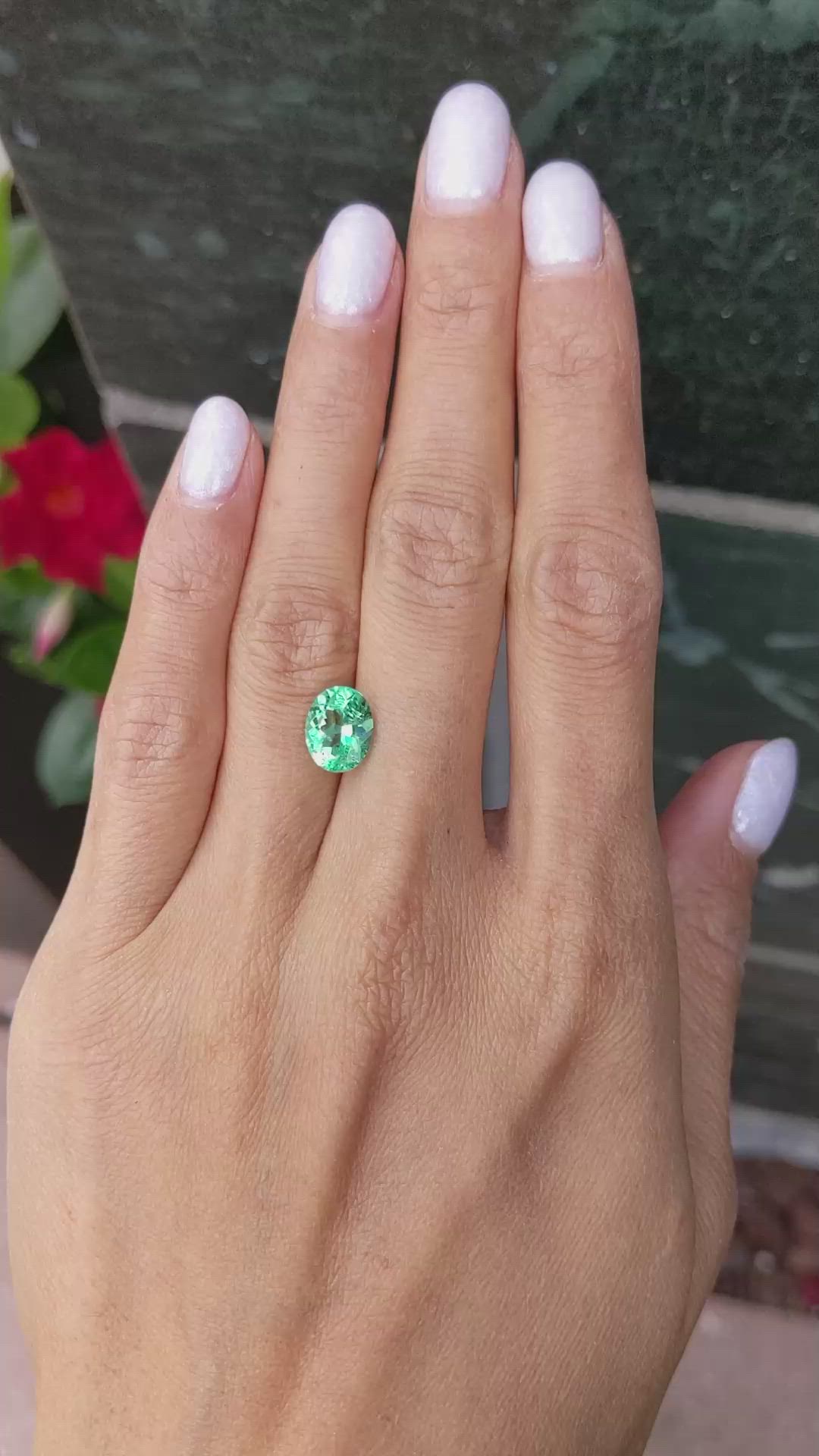 2.02 Ct. Emerald from Colombia Size Video