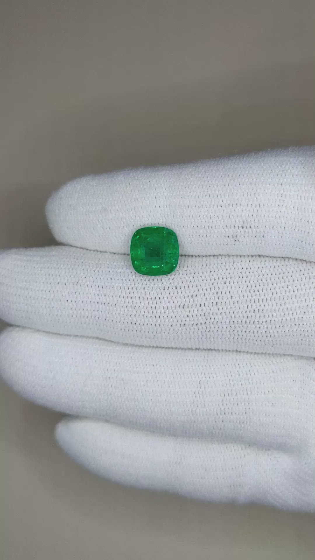 2.96 Ct. Emerald from Zambia Size Video