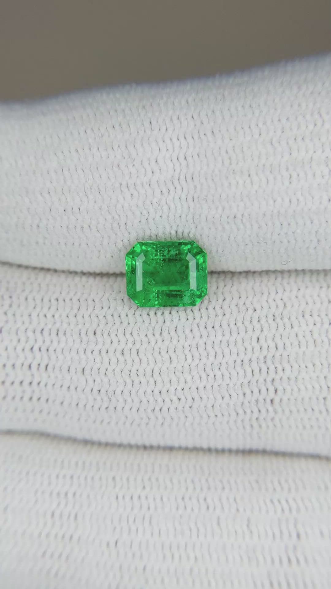 1.23 Ct. Emerald from Zambia Size Video