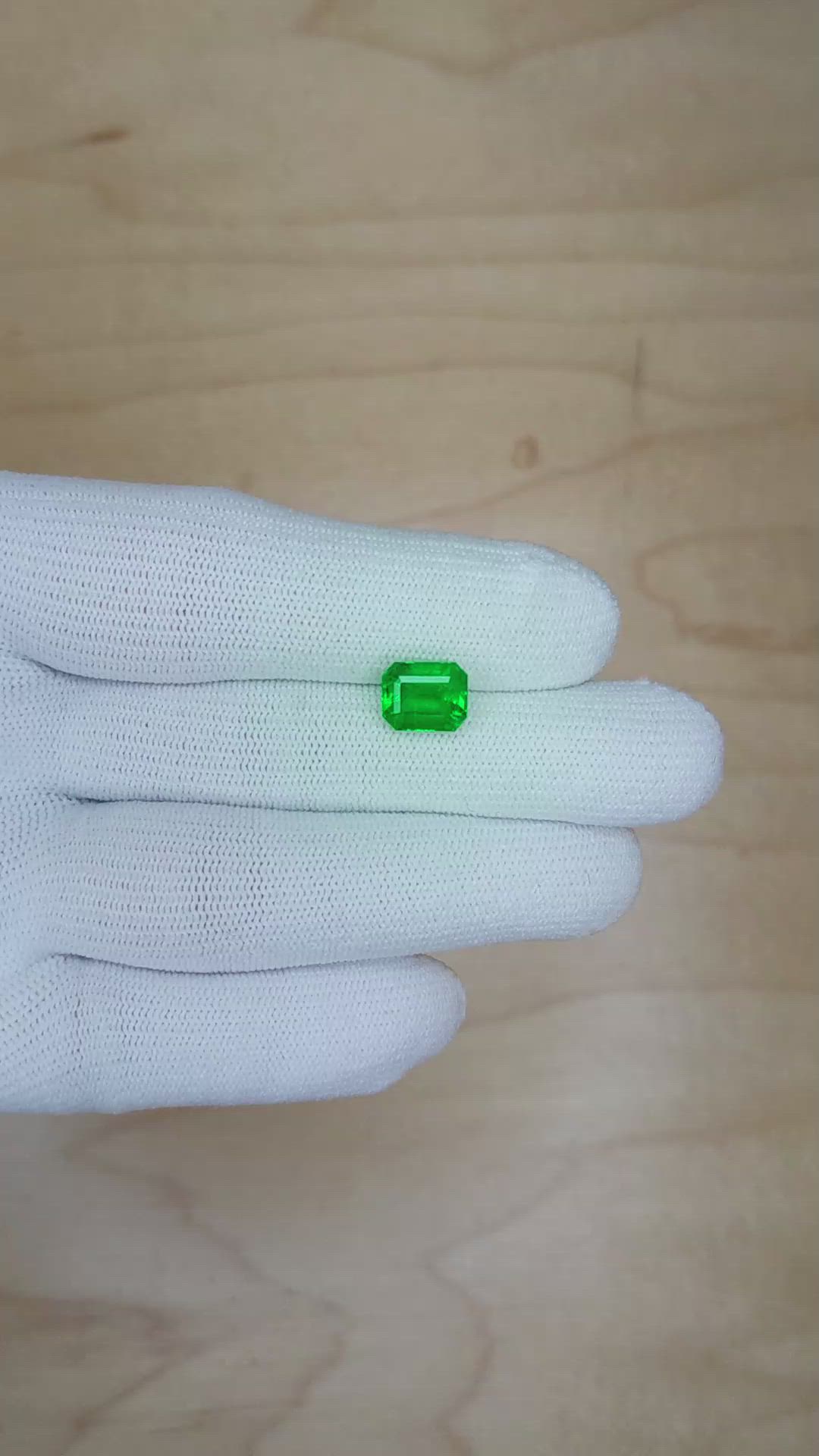 2.51 Ct. Emerald from Zambia Size Video
