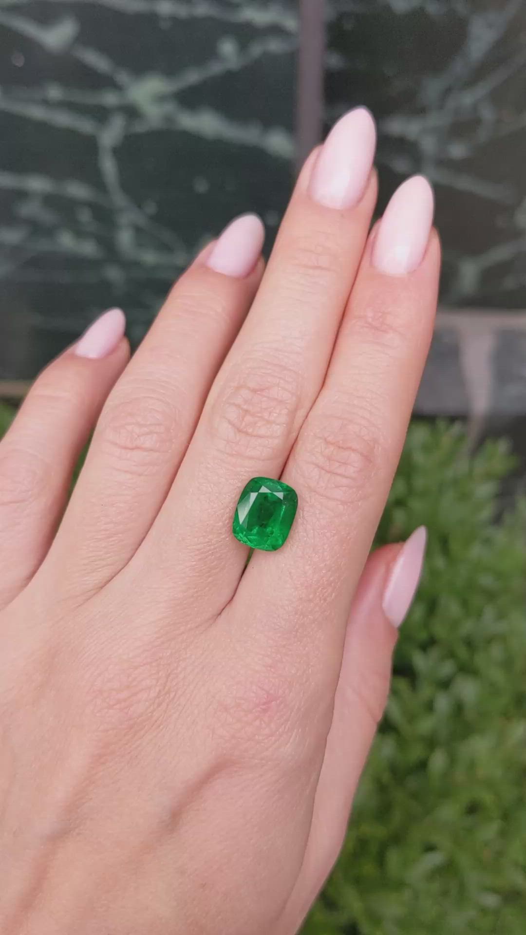 4.55 Ct. Emerald from Zambia Size Video