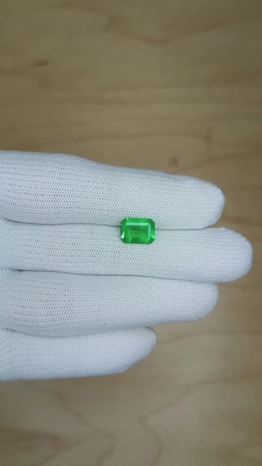 1.85 Ct. Emerald from Colombia Size Video