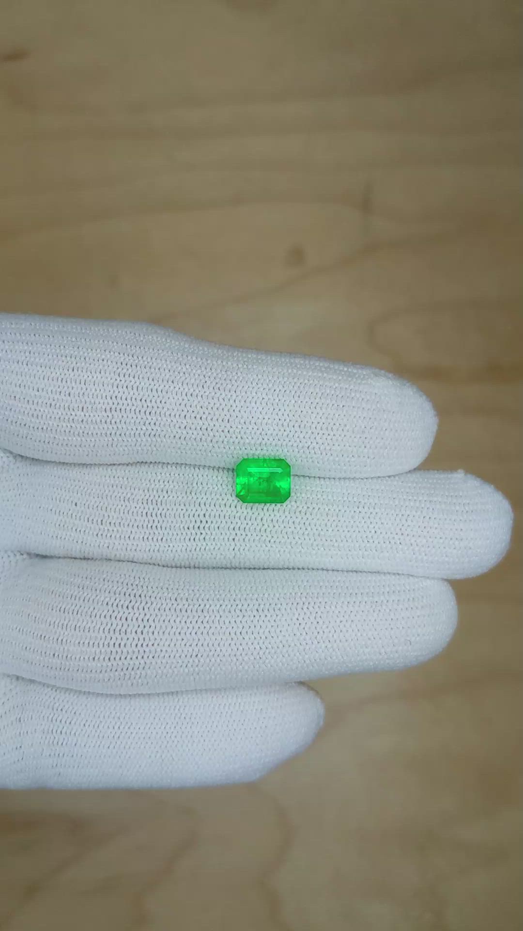1.31 Ct. Emerald from Colombia Size Video