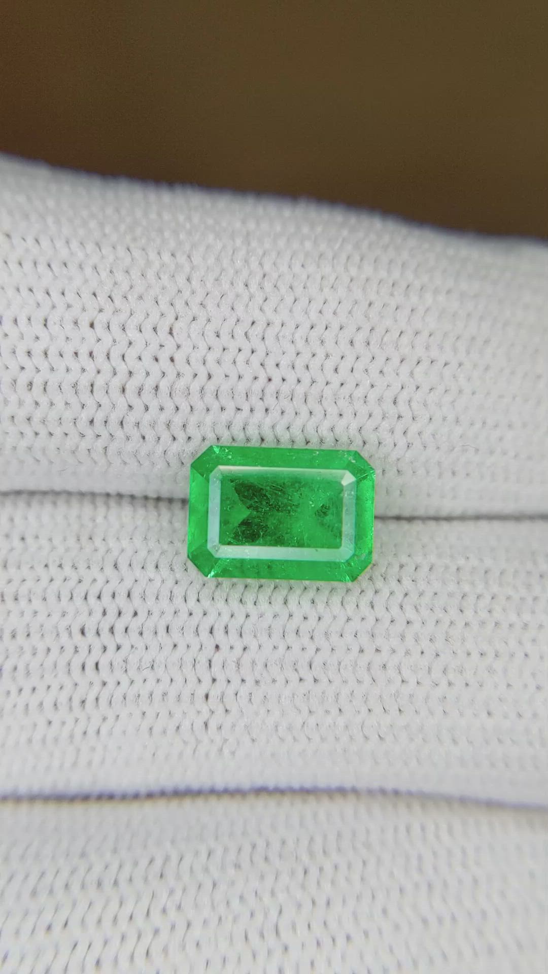1.78 Ct. Emerald from Colombia Size Video