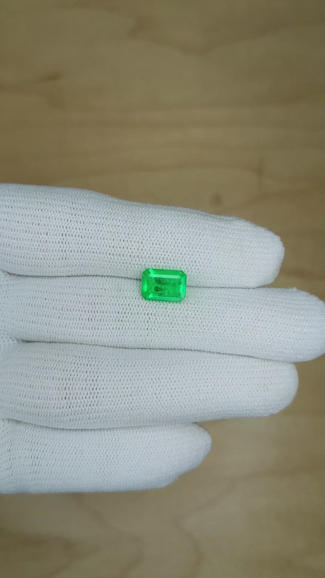 1.78 Ct. Emerald from Colombia Size Video