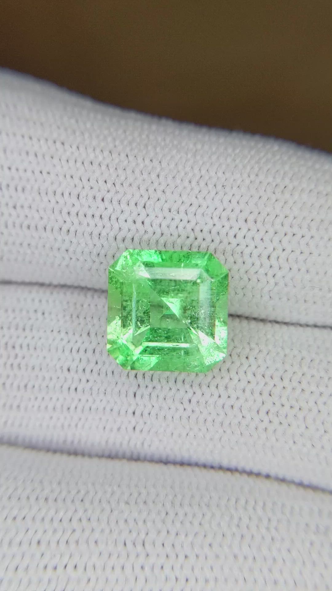 3.97 Ct. Emerald from Colombia Size Video