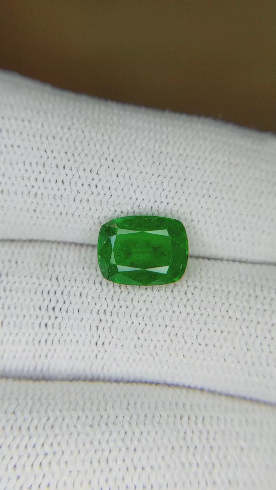 2.05 Ct. Emerald from Zambia Size Video