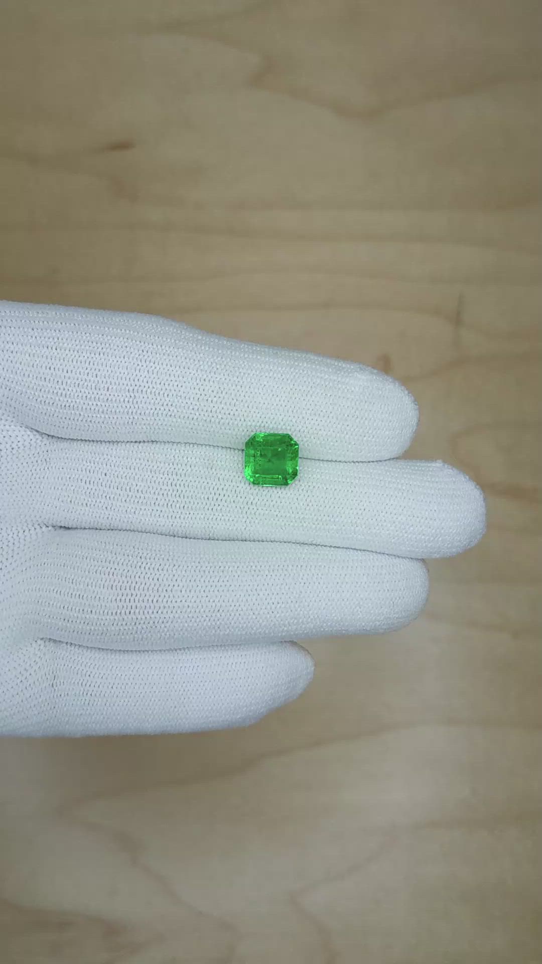 2.77 Ct. Emerald from Zambia Size Video
