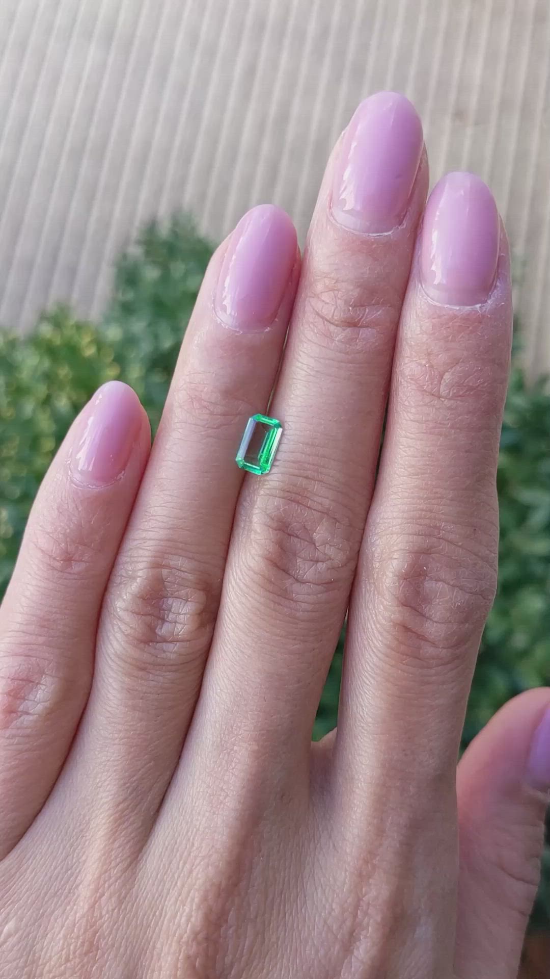 0.51 Ct. Emerald from Colombia Size Video