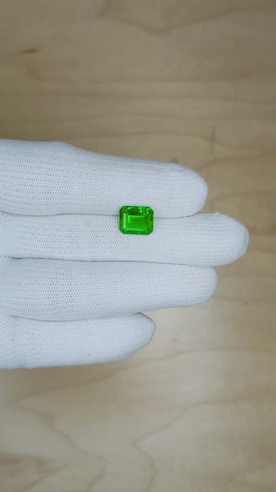 1.94 Ct. Emerald from Colombia Size Video