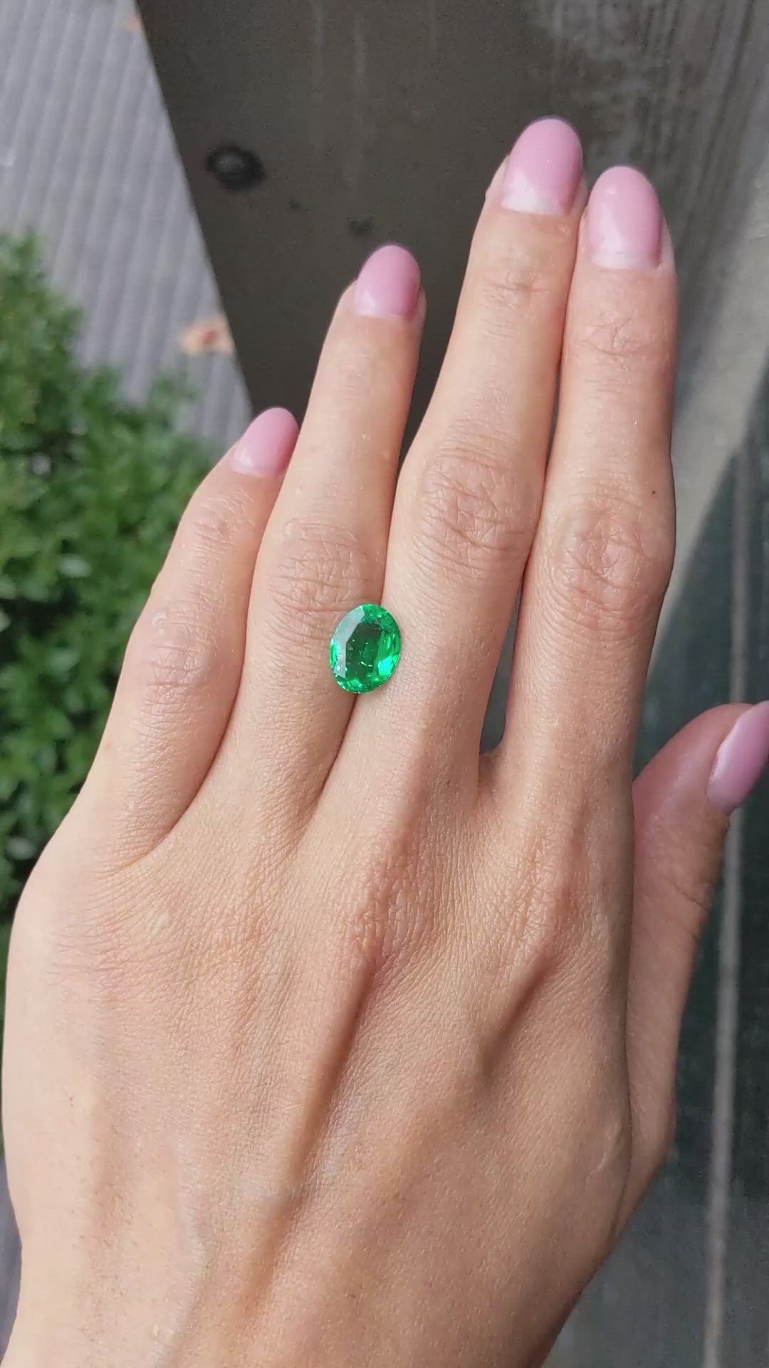 1.83 Ct. Emerald from Colombia Size Video