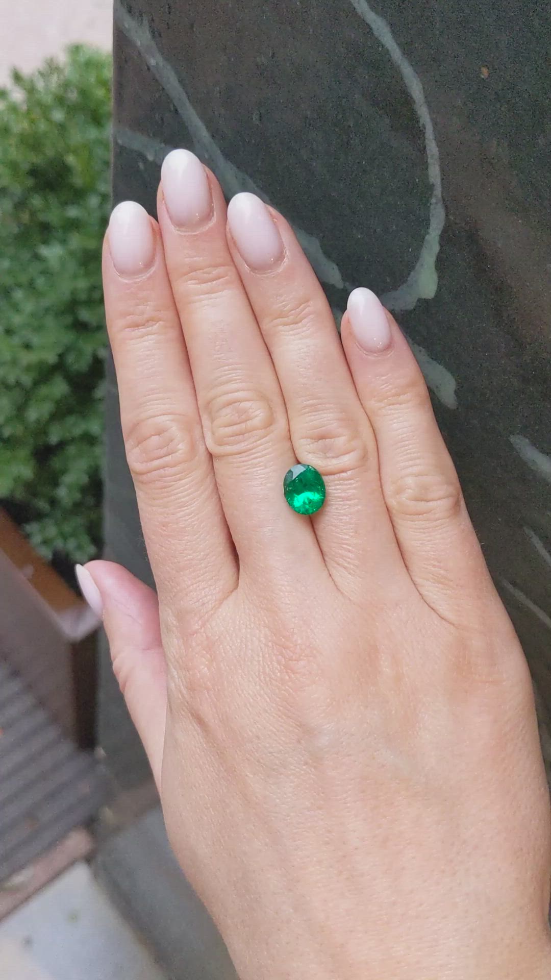 2.18 Ct. Emerald from Colombia Size Video