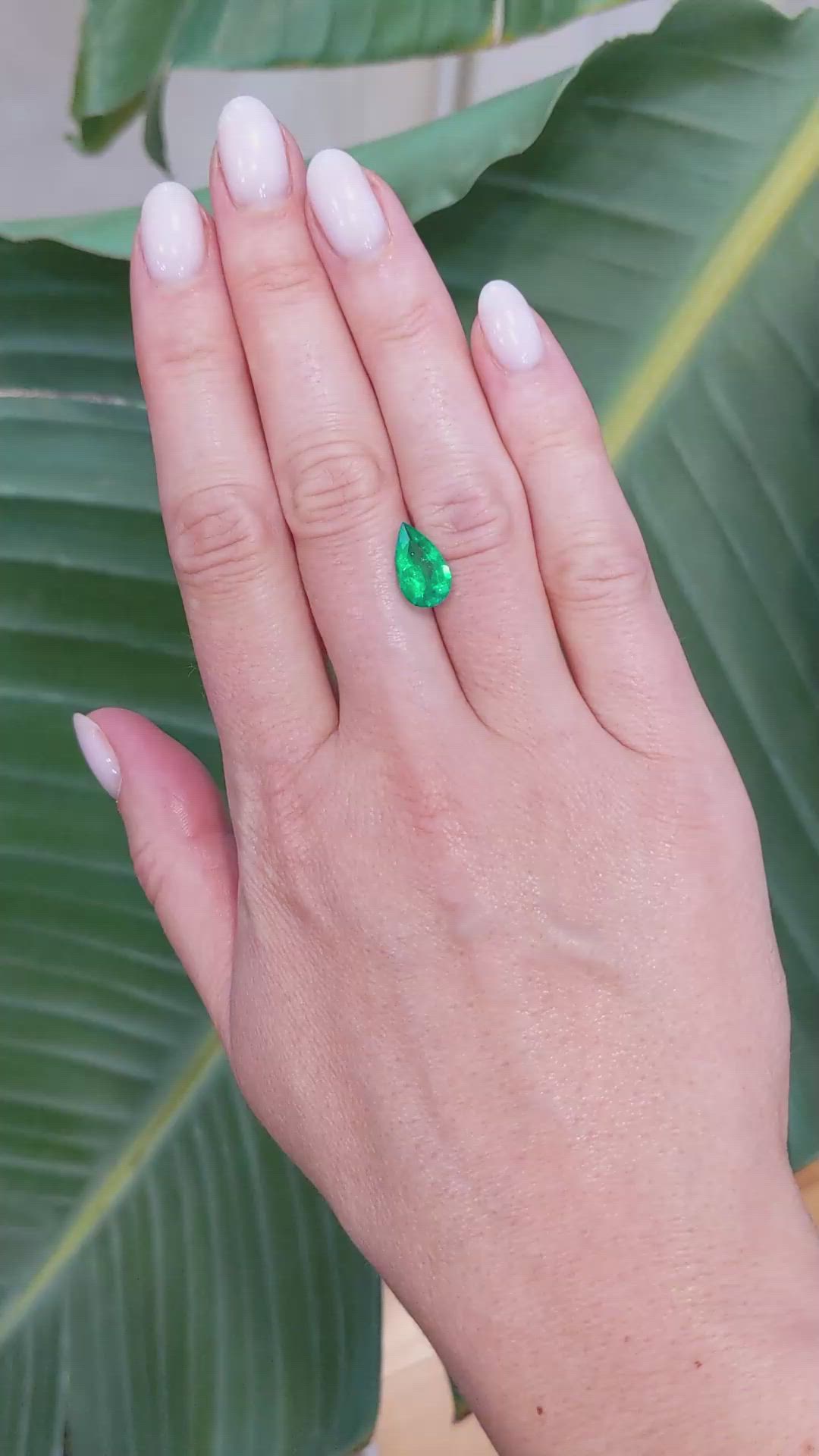 1.83 Ct. Emerald from Colombia Size Video