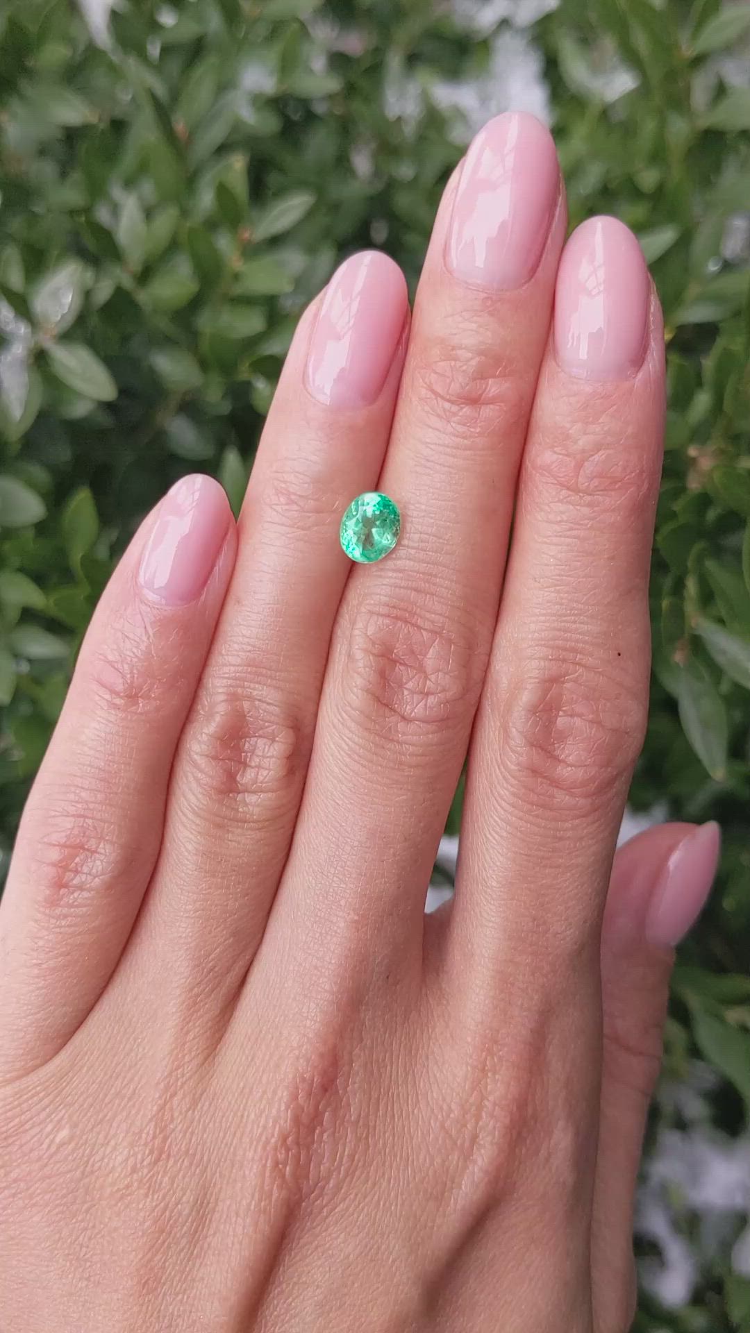 1.03 Ct. Emerald from Colombia Size Video