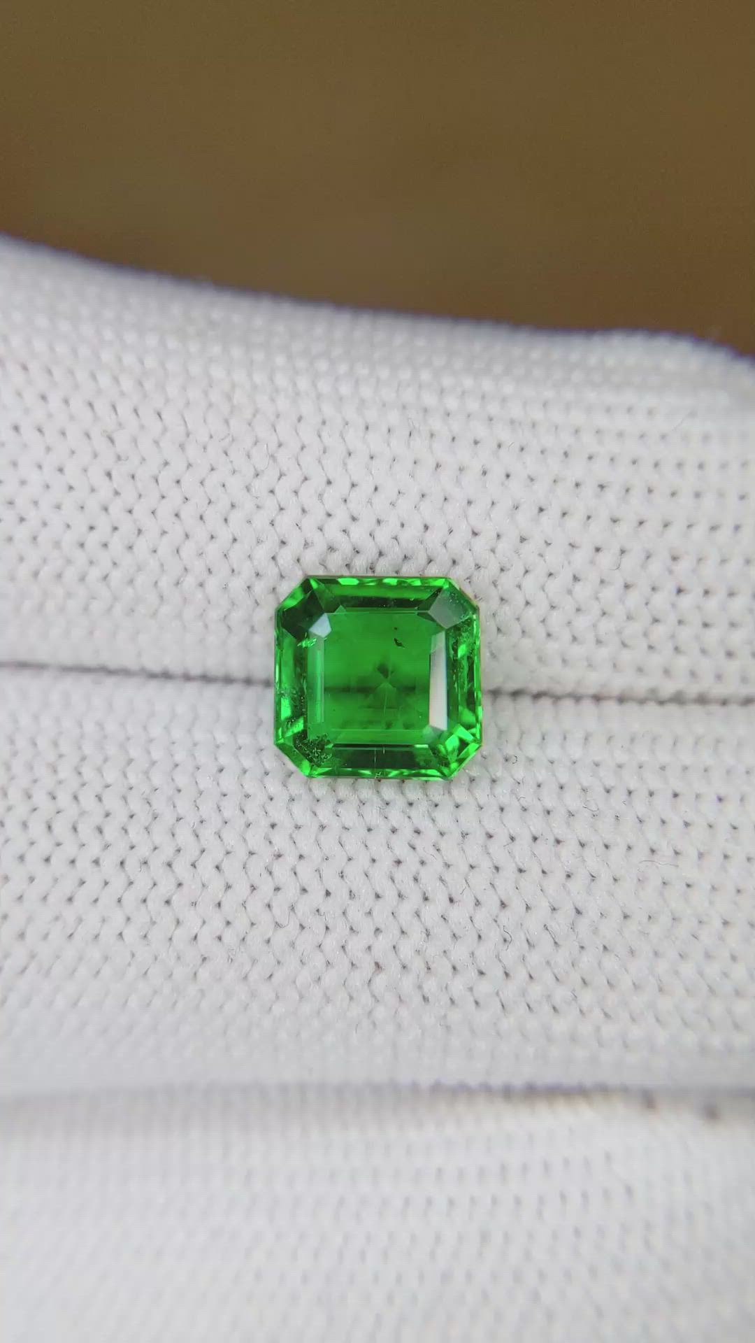 2.17 Ct. Emerald from Zambia Size Video