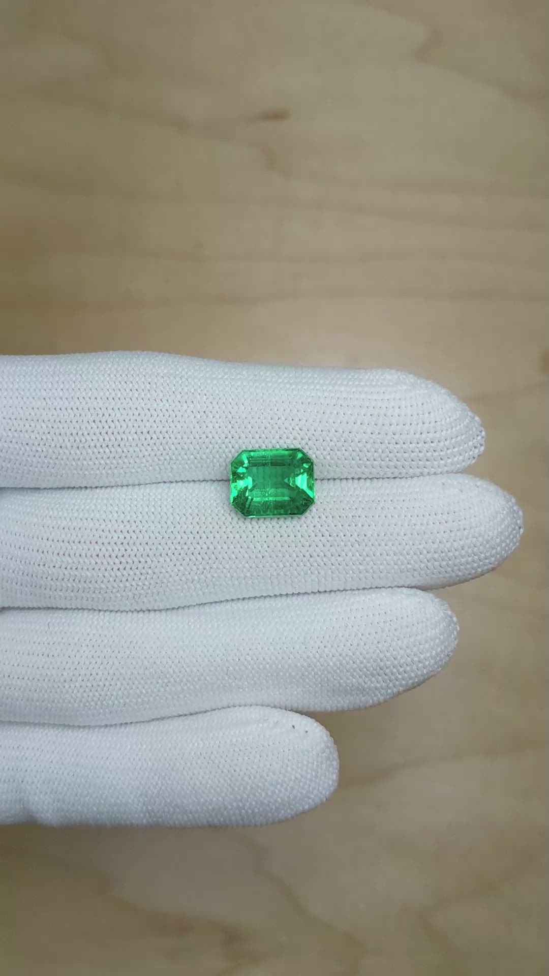 4.52 Ct. Emerald from Zambia Size Video