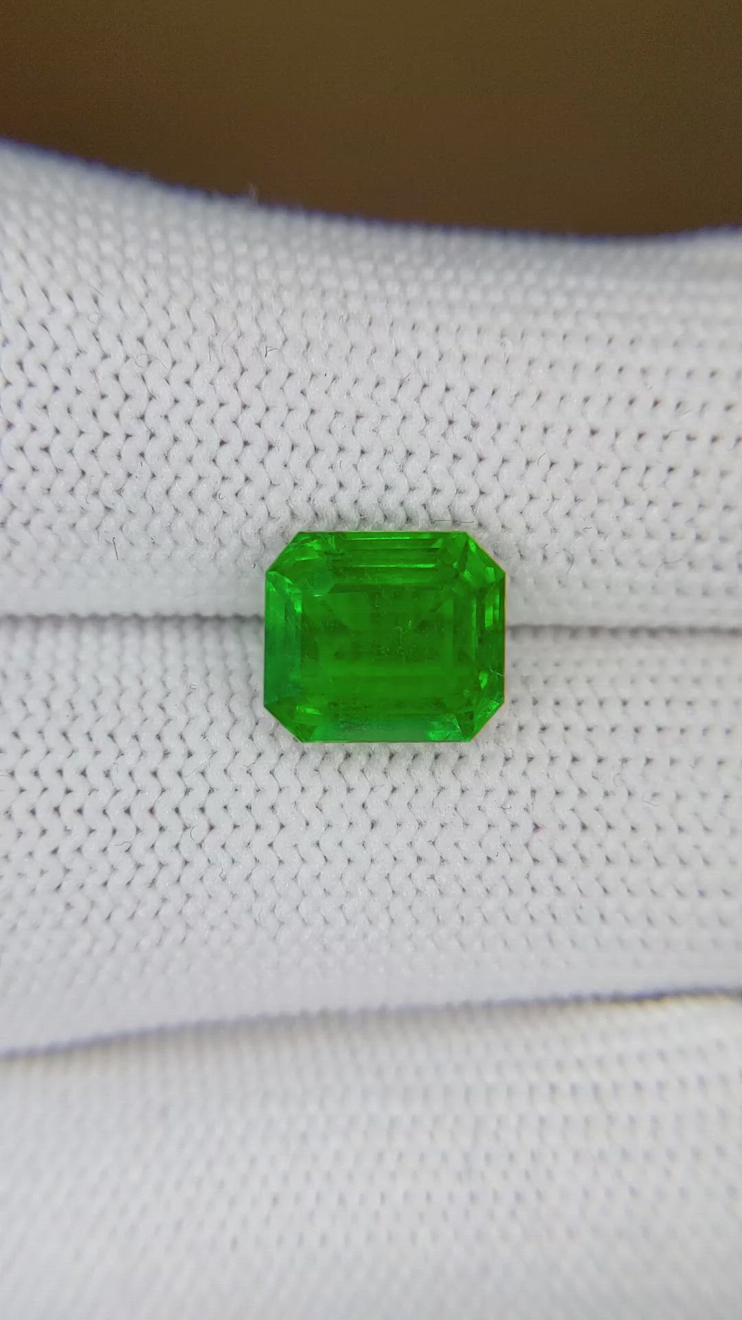 3.29 Ct. Emerald from Colombia Size Video