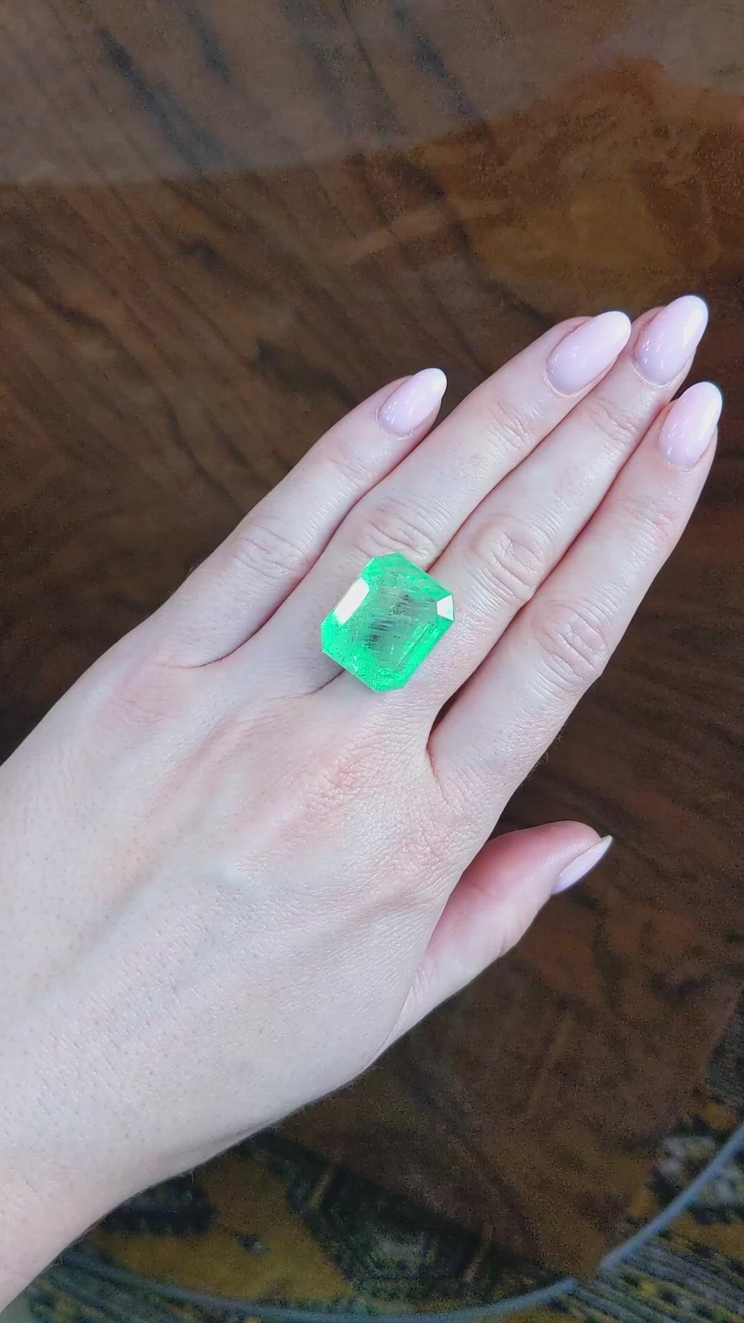 25.38 Ct. Emerald from Russia Size Video