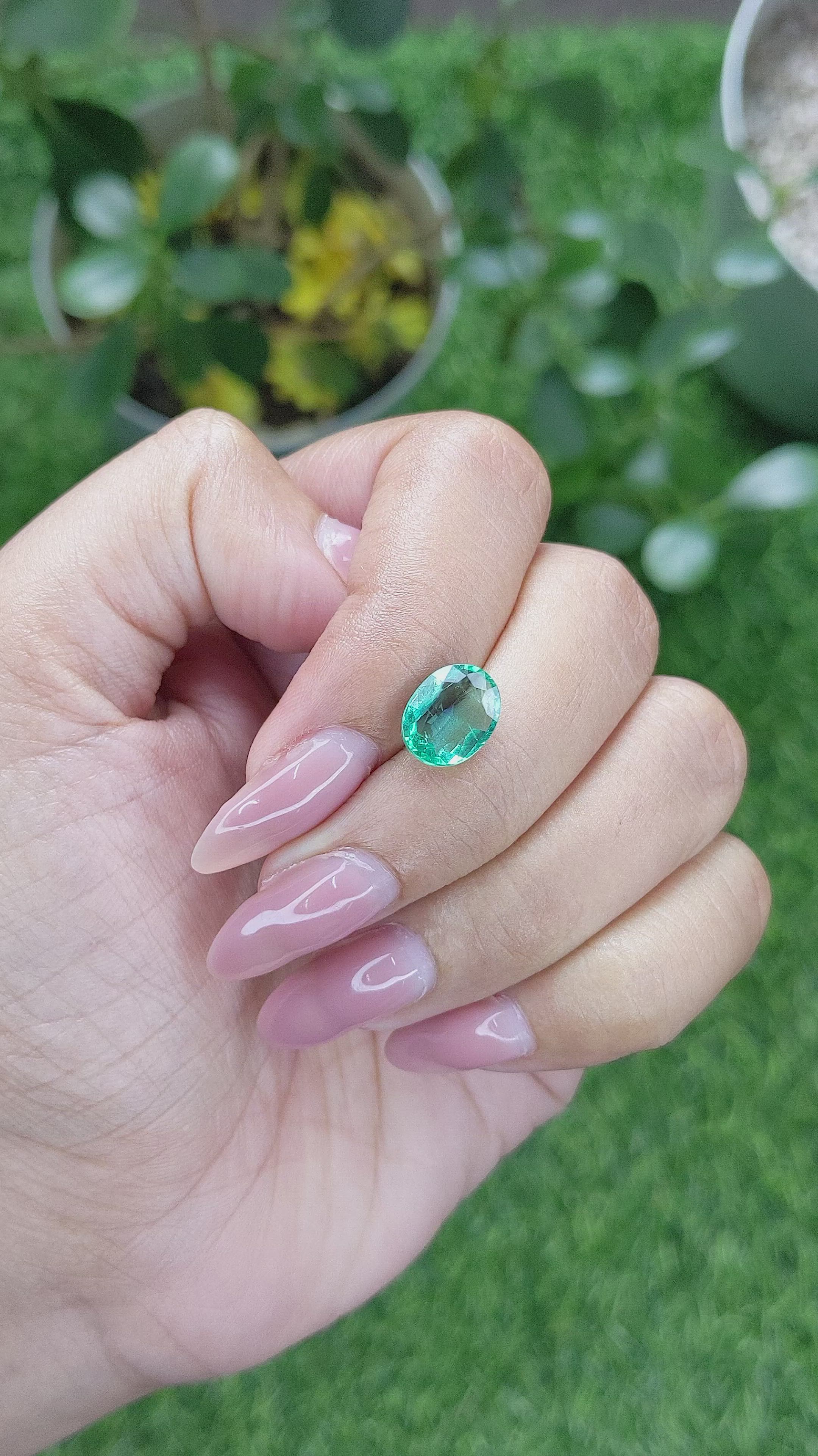 2.22 Ct. Emerald from Madagascar Size Video