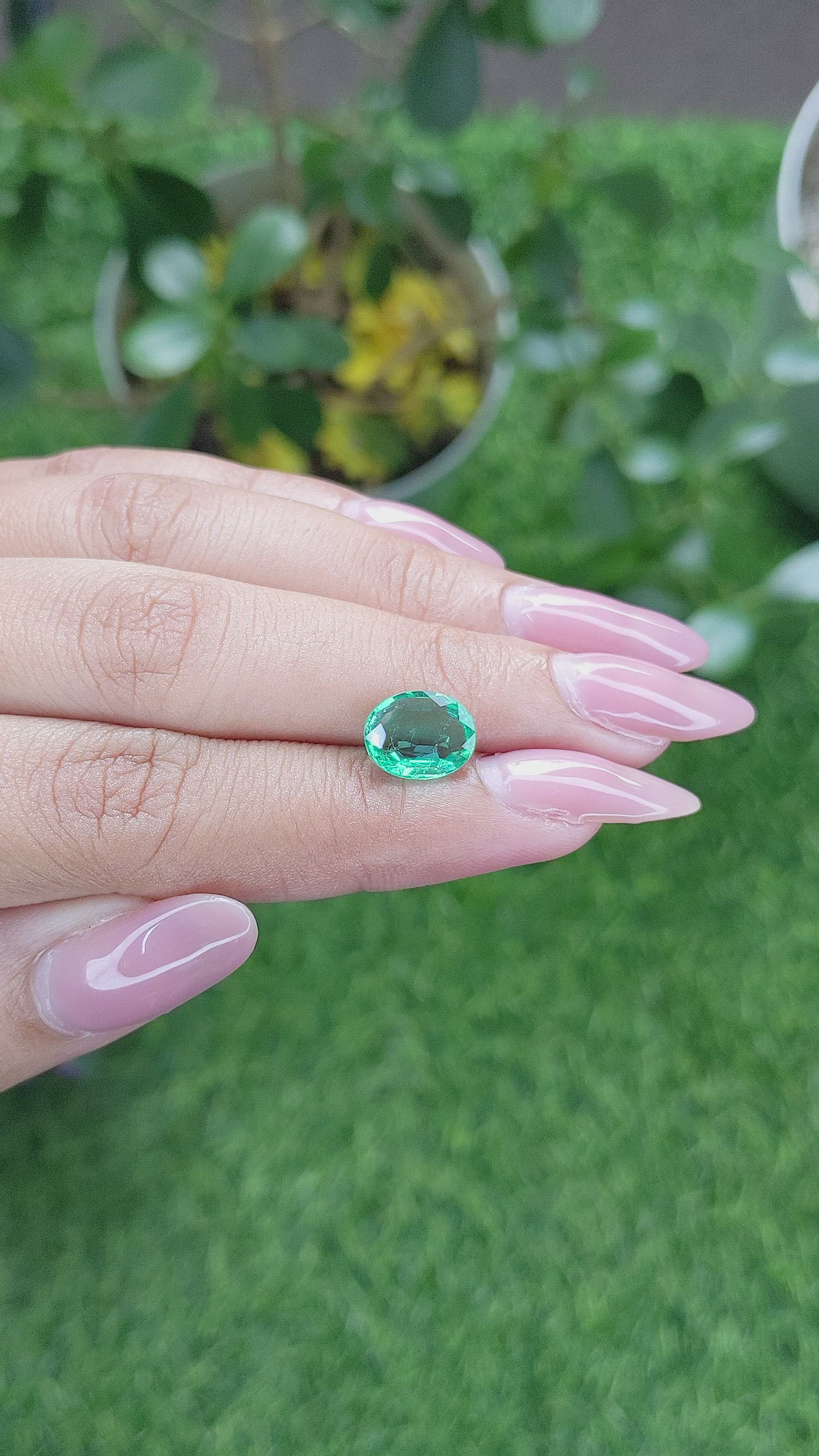 2.22 Ct. Emerald from Madagascar Size Video