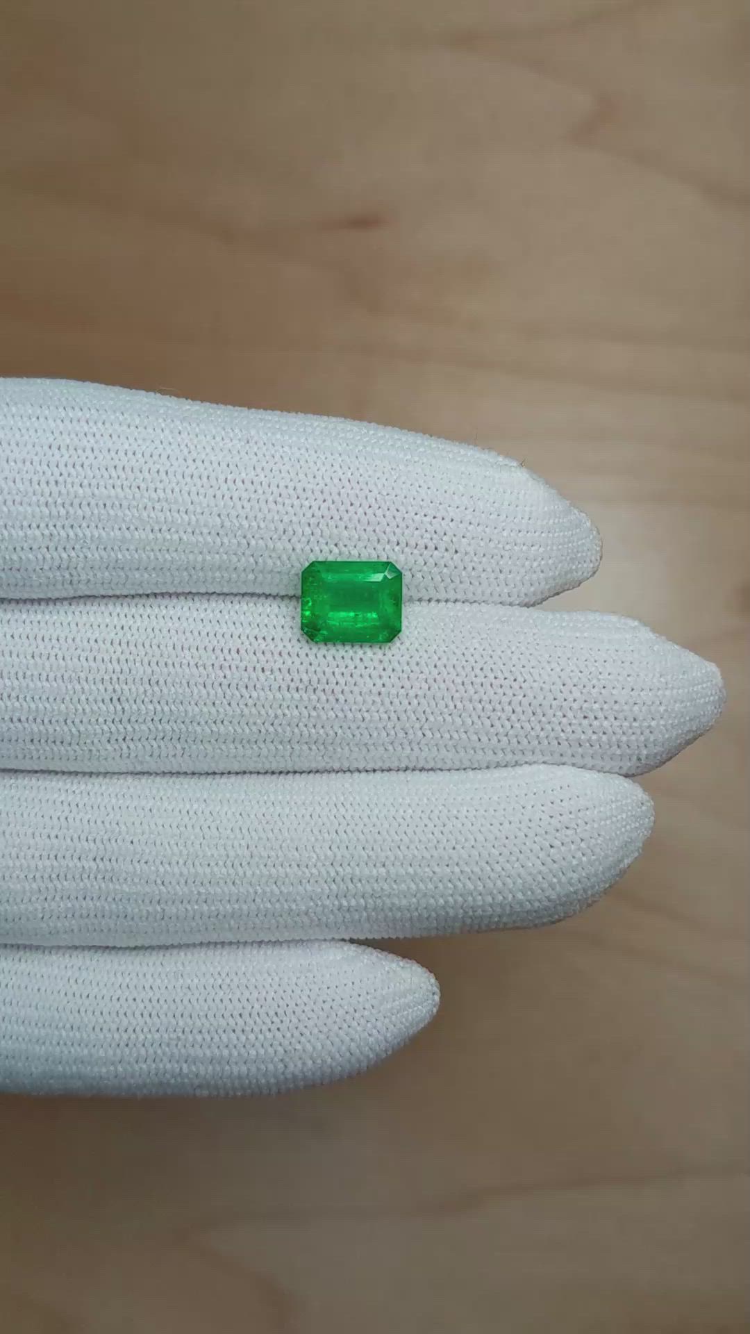 1.86 Ct. Emerald from Colombia Size Video