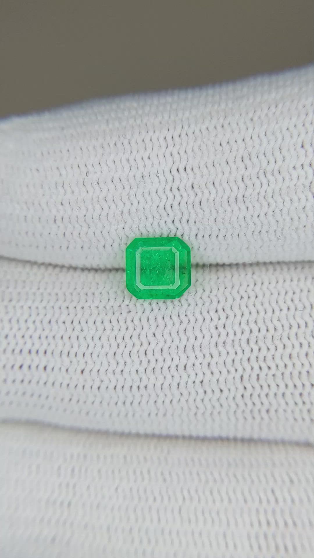 0.58 Ct. Emerald from Colombia Size Video