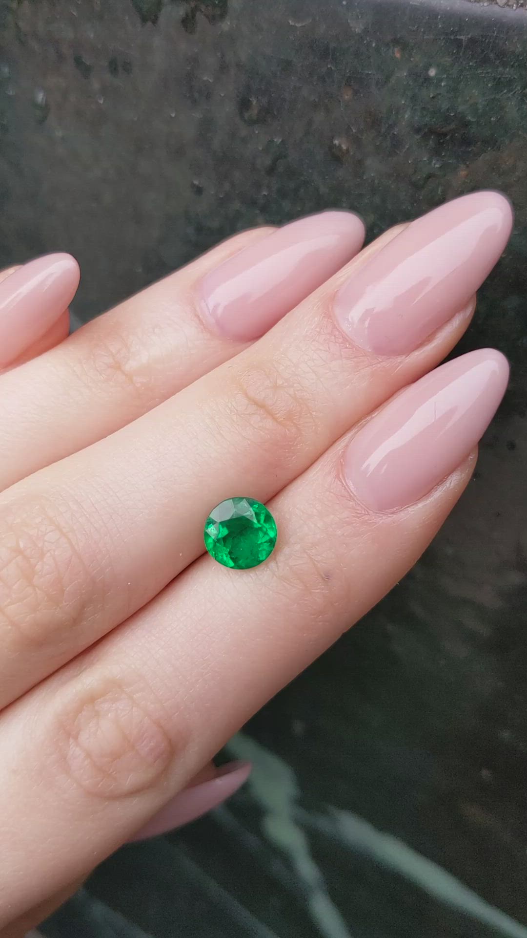 1.65 Ct. Emerald from Zambia Size Video