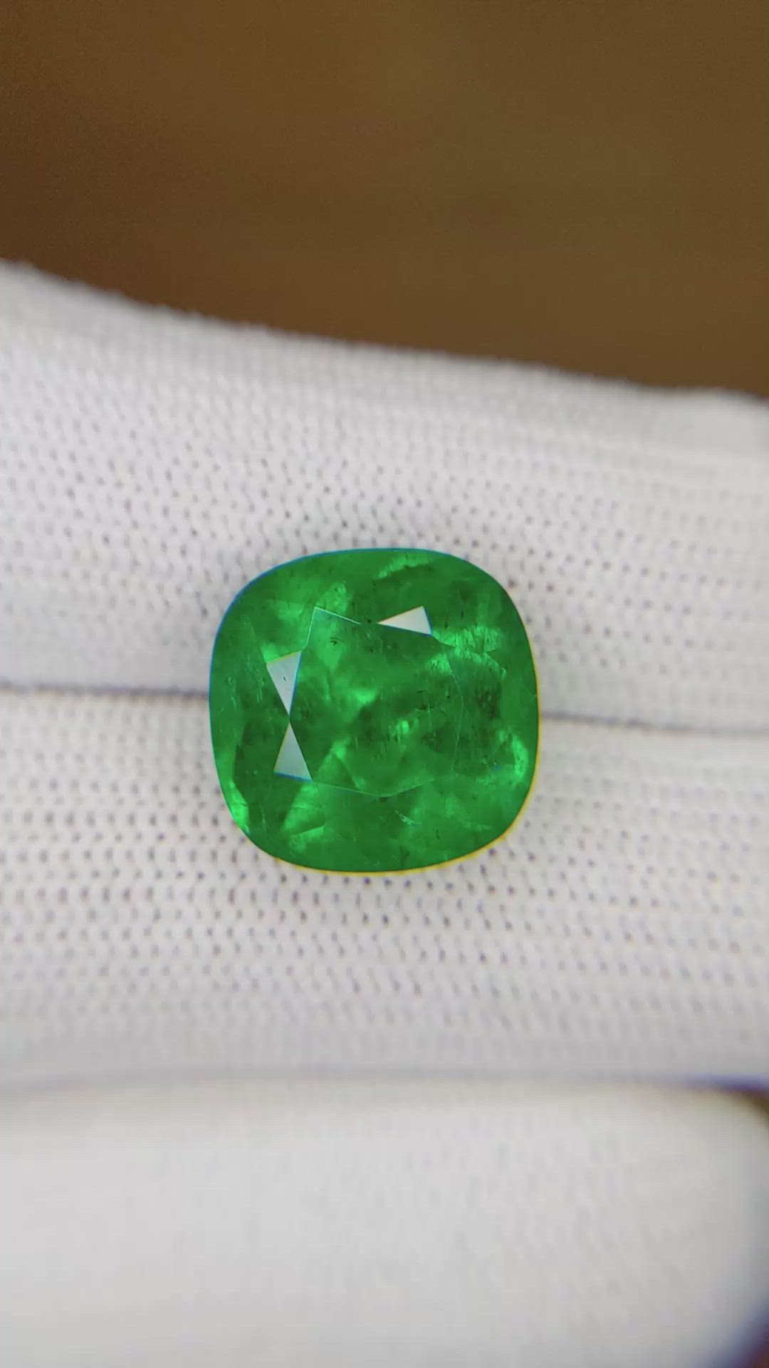 8.02 Ct. Emerald from Colombia Size Video