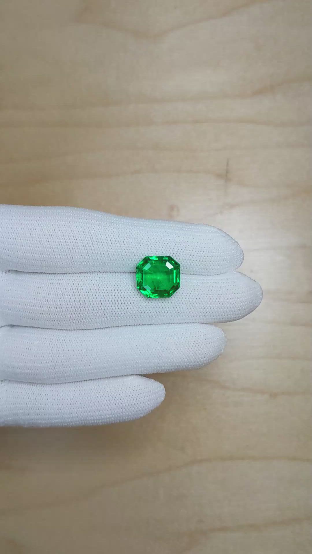 5.95 Ct. Emerald from Colombia Size Video