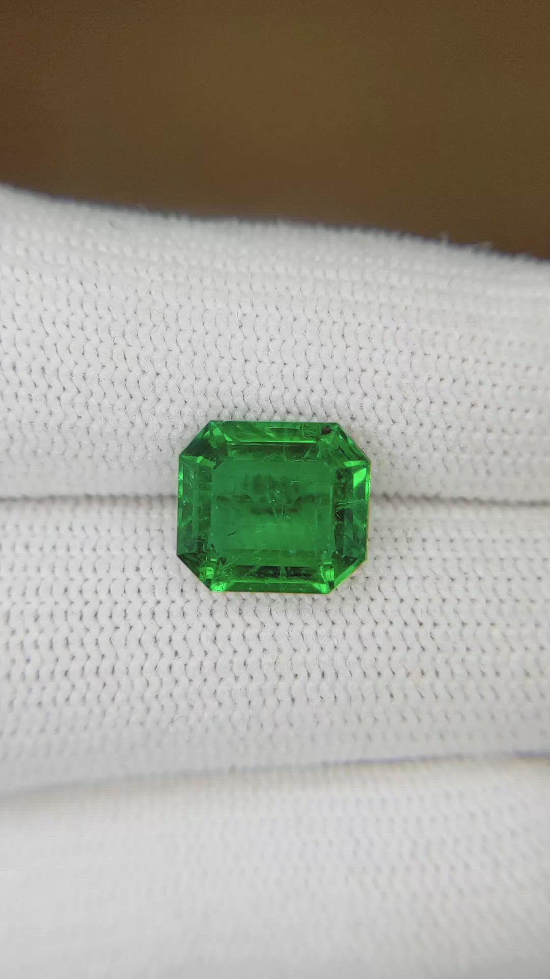 3.61 Ct. Emerald from Zambia Size Video