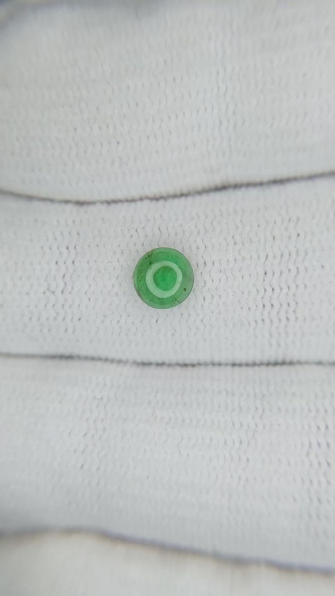 0.50 Ct. Cabochon Emerald from Zambia Size Video