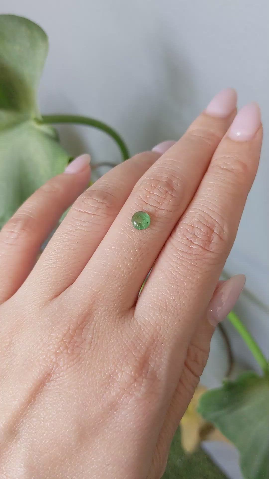 0.50 Ct. Cabochon Emerald from Zambia Size Video