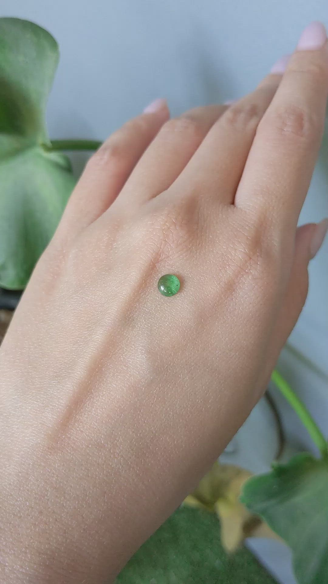 0.50 Ct. Cabochon Emerald from Zambia Size Video