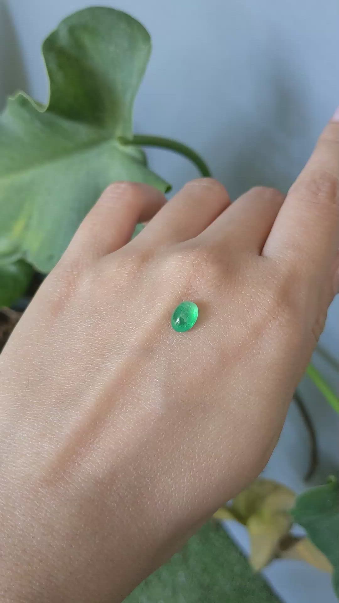1.32 Ct. Cabochon Emerald from Zambia Size Video