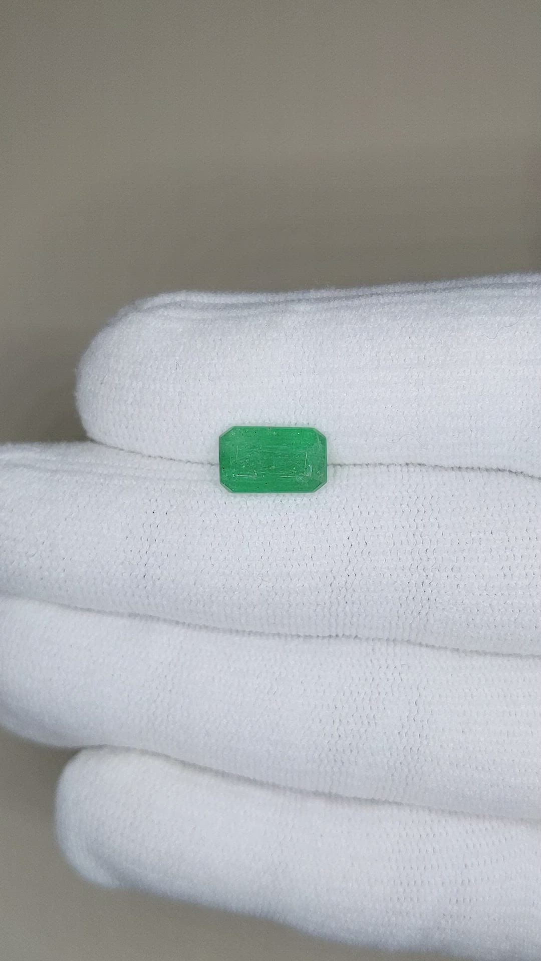 2.39 Ct. Emerald from Zambia Size Video