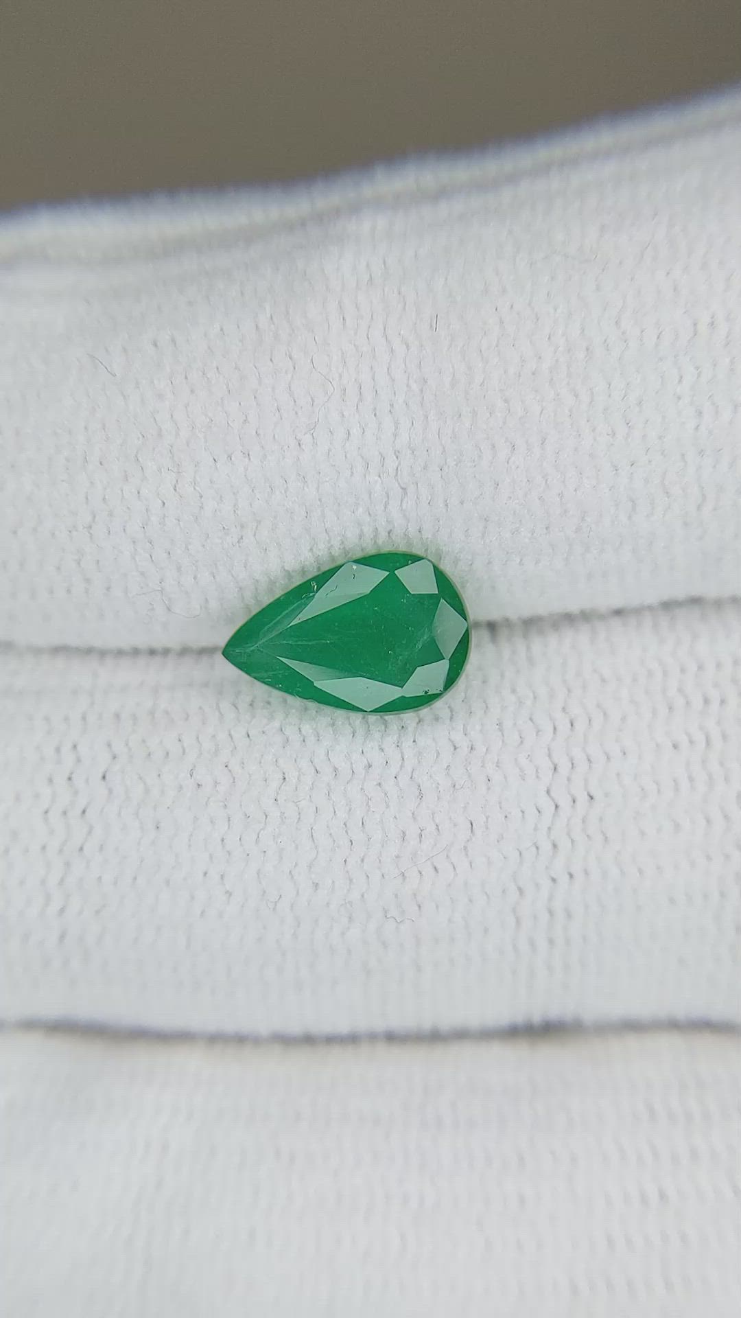 1.63 Ct. Emerald from Zambia Size Video
