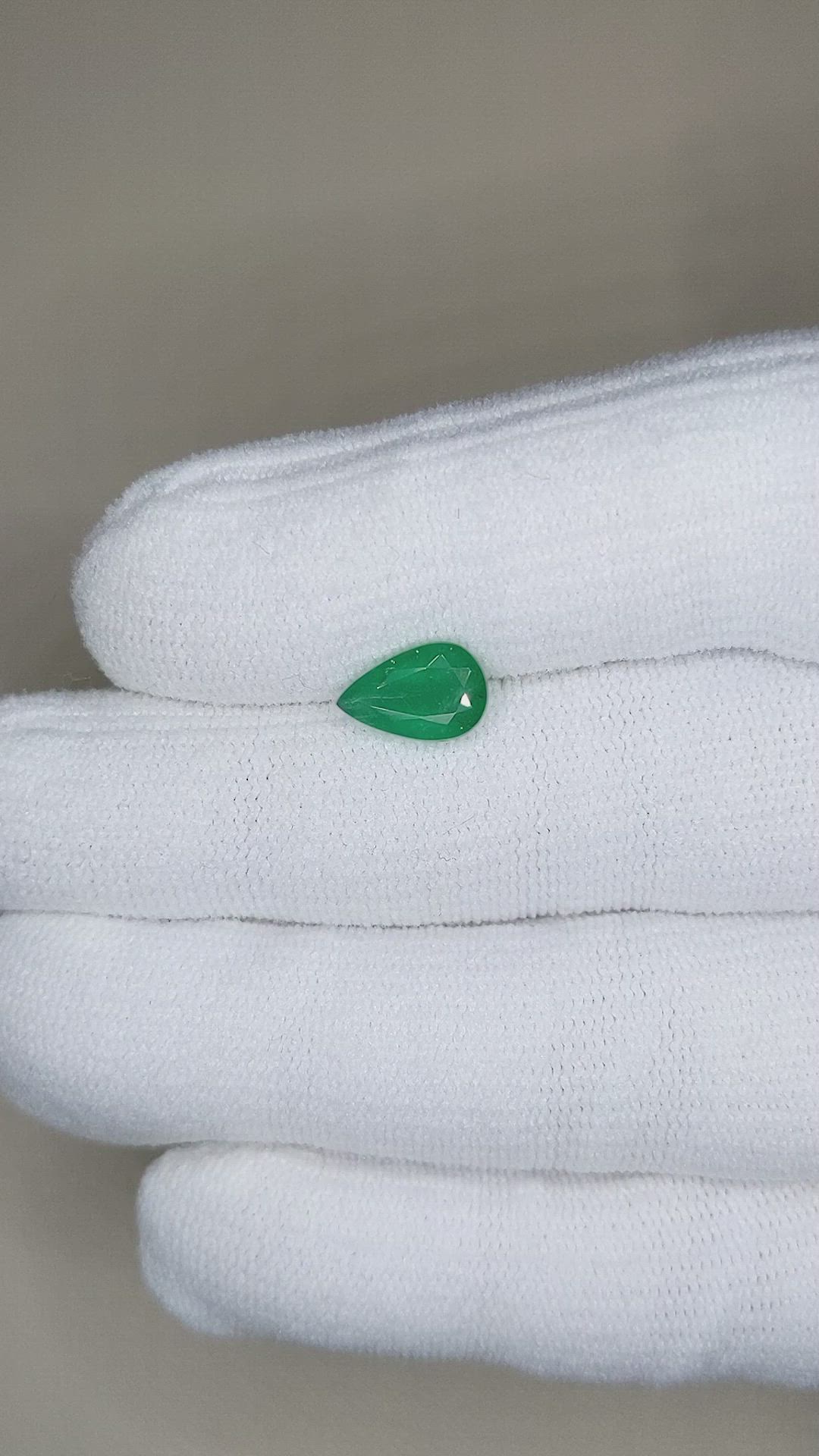 1.63 Ct. Emerald from Zambia Size Video